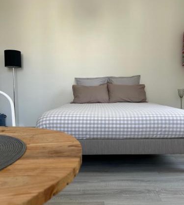 Studio élégant, central, pour 2 personnes