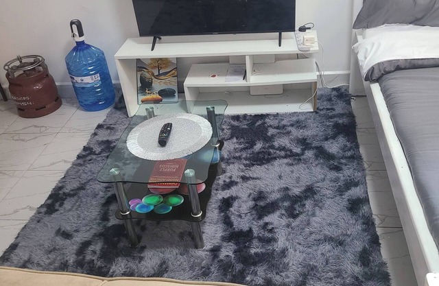 Studio 107, South B, Sana Sana
