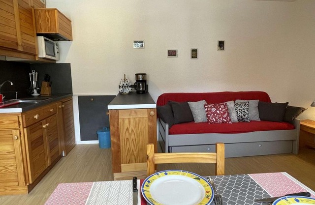Studio 4 pers, pied de pistes à Chantemerle, Wi-Fi, proche commerces - FR-1-330E-49