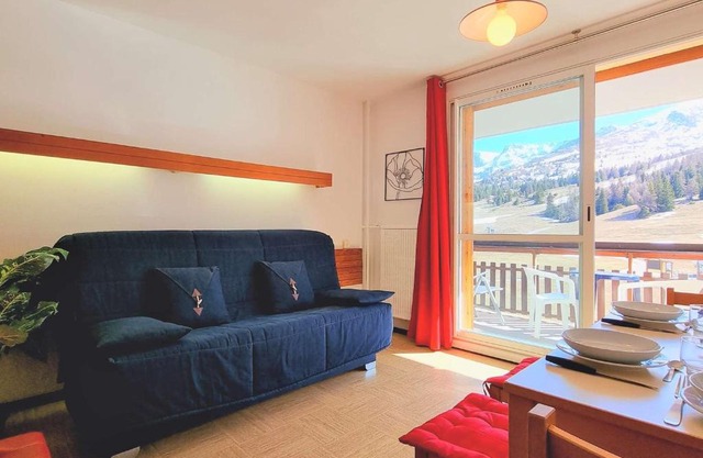 Studio 4 pers. proche pistes, parking, WiFi, animaux acceptés - FR-1-525-198