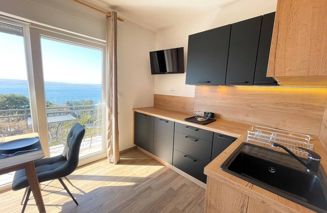 Studio Apartman Kira 5