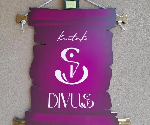 Studio apartman "Kutak DIVUS"