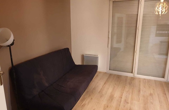 Apartamento estudio 'Proche Rer E' con balcón
