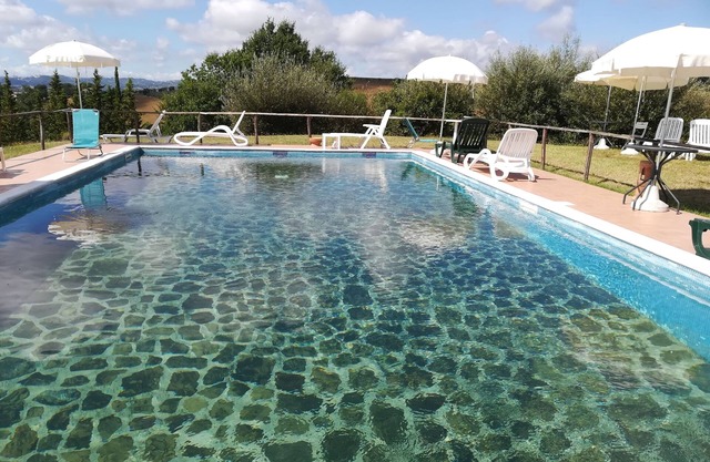 Studio apartment for 2 people in front of the pool