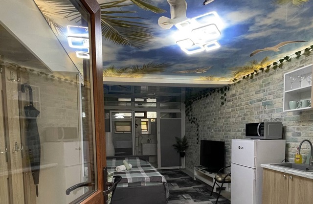 Studio Apartment in the Hill Panoramic House with Chroma-therapy
