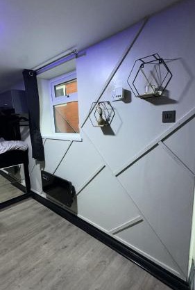 Studio apartment in bolton town