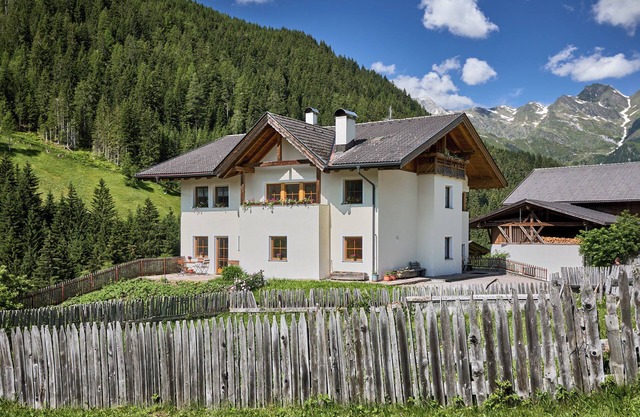 Apartamento estudio "Jaufenspitze Blasighof" con vistas a la montaña, Wi-Fi y jardín