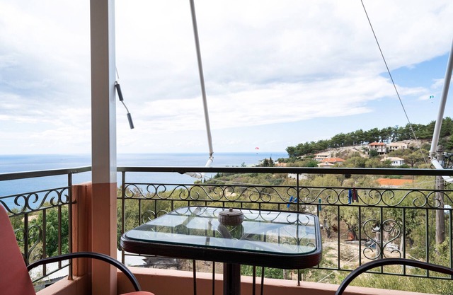 Estudio 'Nontas Homes 32' con vistas al mar, Wi-Fi y aire acondicionado