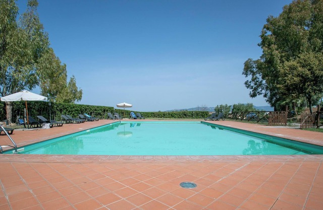 Apartamento estudio "Pianosa" con vistas al mar, jardín, Wi-Fi y piscina compartida