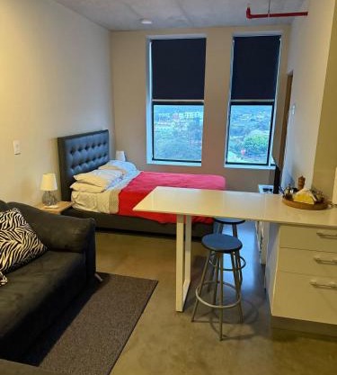 Studio Apartment URBN Escalante