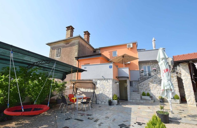 Studio apartment Vrdoljak 2