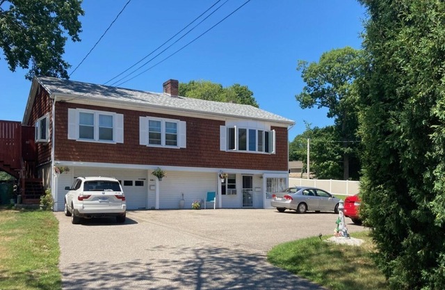 Studio Apt, 4 minute walk from Beach