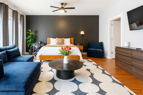 Studio APT King Bed, Beltline Eastside Trail - Pets Welcome!