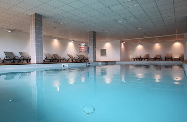 Studio tranquille avec accès au sauna et à la piscine!