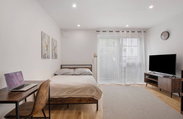 Estudio 'Ay Homes 10' con balcón y Wi-Fi