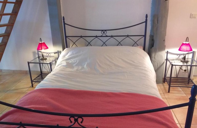 STUDIO Bellevue MONTASTRUC 47380