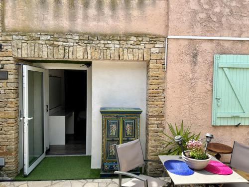 STUDIO BIBOUNE