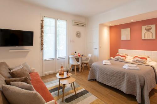 Studio Blvd Carnot 10 min Palais Festivals - Balcony & AC