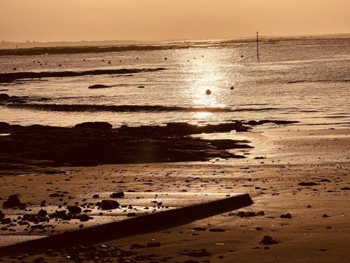 STUDIO BORD DE MER LOMENER