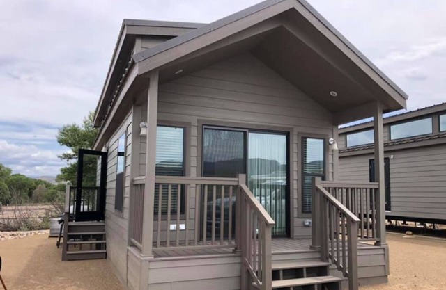 Cottage Cabin 316 Sleeps 6 (Studio w / loft and sofa sleeper) at Resort