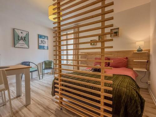 Studio charmant avec balcon en centre-ville