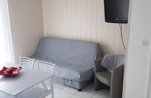 el estudio cigales150m la cómoda negocio frente al mar a sus pies