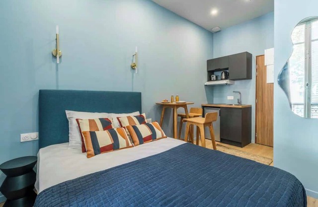 Studio climatisé & confortable - côté Batignolles
