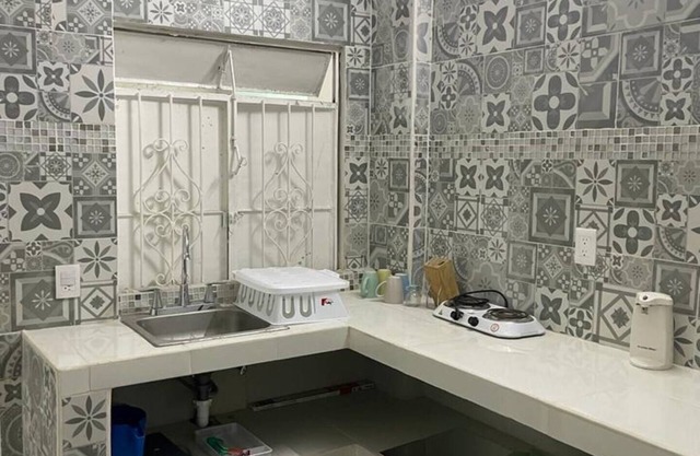 Studio close to downtown beach