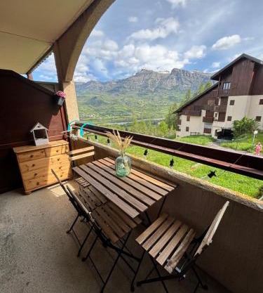 Studio confortable et chaleureux, vue magnifique