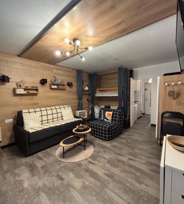 Studio cosy 5 personnes aux pieds des pistes.