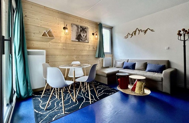 Studio cosy au pied des pistes avec balcon et parking – La Salle-les-Alpes - FR-1-330F-215