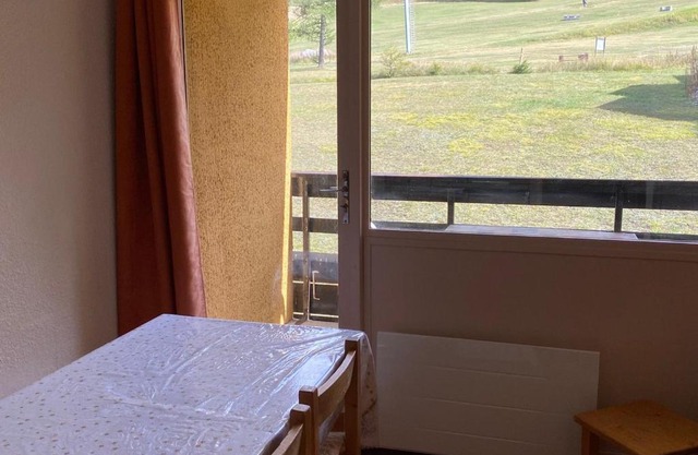 Studio cosy au pied des pistes pour 4 pers. avec balcon plein sud - Animaux acceptés - FR-1-445-112