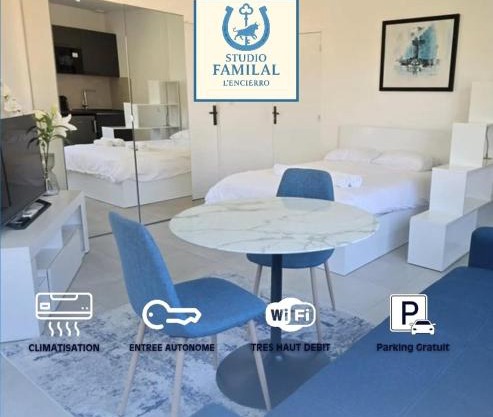Studio familial centre ville, Parc expo, Arena
