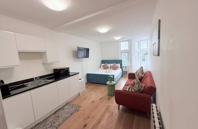 Studio Flat 5 in Golders Green
