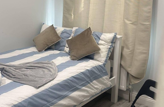 Studio Flat in London