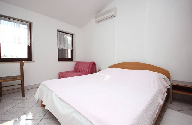 Apartamento-estudio con aire acondicionado Punta kriza, Cres (AS-383-a)