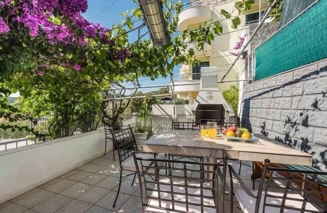 Apartamento-estudio con terraza y vista al mar Poljica, Trogir (AS-21041-a)