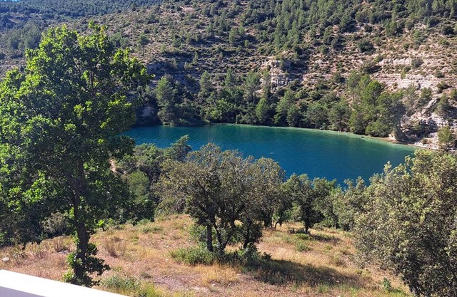 Estudio para 2/3 personas cerca del lago con mascotas permitidas y aparcamiento