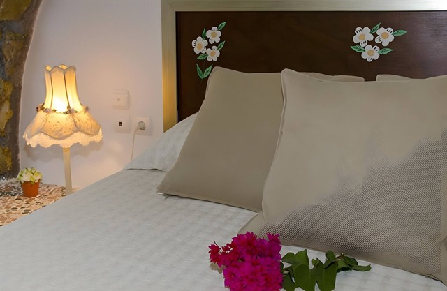 Estudio 'Galini' con jardín compartido, Wi-Fi y aire acondicionado