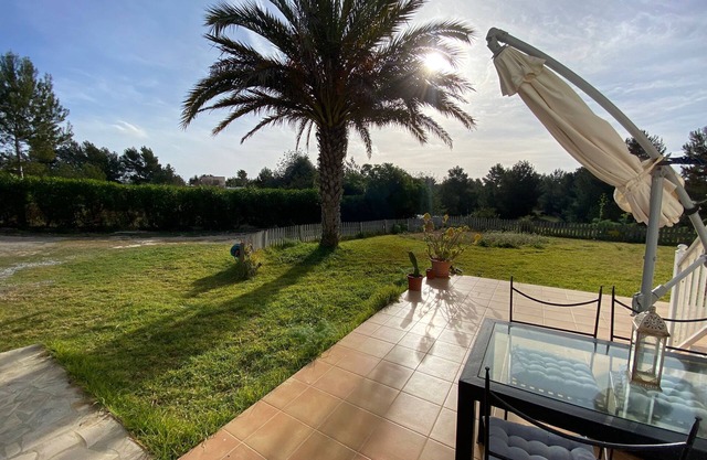 Estudio adosado en el campo. Zona tranquila del centro de la isla.