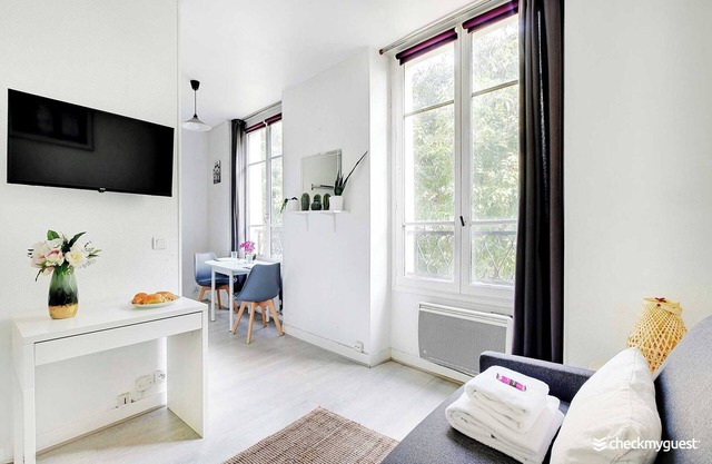 Studio in the Heart of the Marais