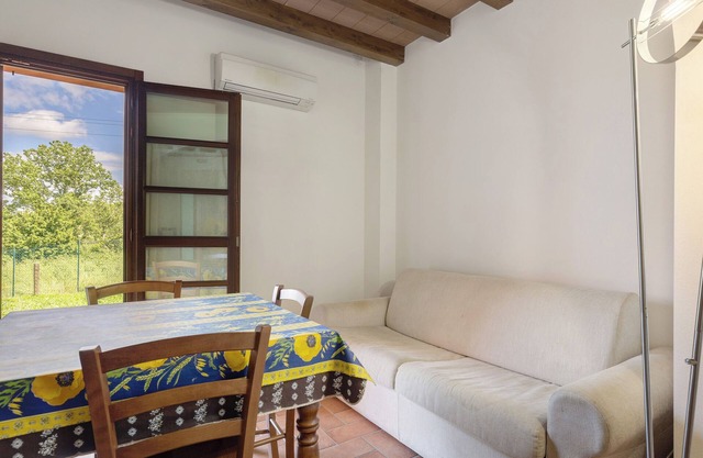 Apartamento estudio 'Numero 2' con jardín compartido y aire acondicionado