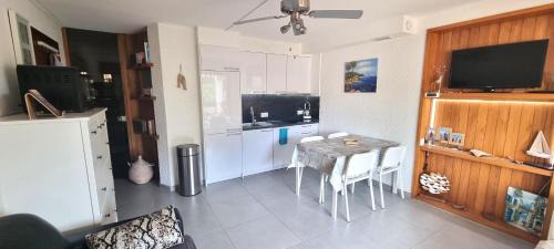 Studio "La mer" à Bormes-les-Mimosas
