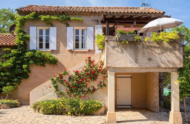 Estudio "Le Val de Pons Ramatuelle", con terraza privada y Wi-Fi