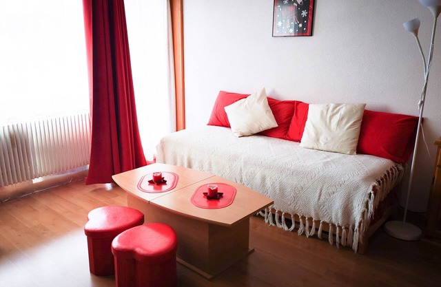 Estudio - LEYSIN