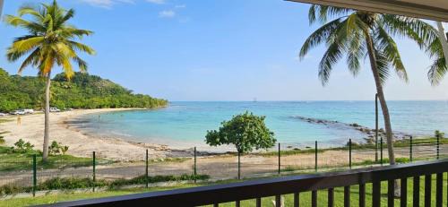 Studio magnifique vue mer - Pieds dans l'eau - Citerne d'eau - Bord de plage