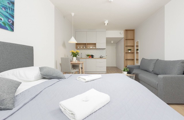 Studio Nocznickiego 4 Guests by Renters