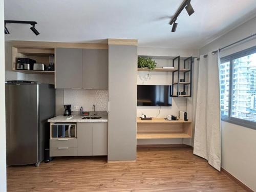 Studio novo e equipado próximo ao metrô e Consulado Americano
