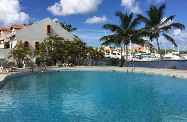Estudio sobre el agua en el Simpson Bay Yacht Club