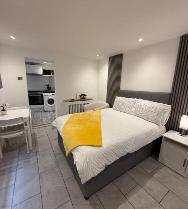 Studio One - Your Home Away